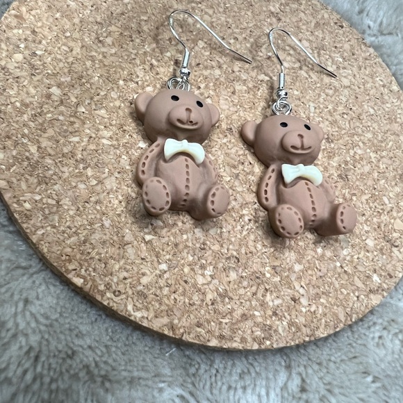 Teddy Bear Dangle Earrings🧸 - Picture 3 of 3